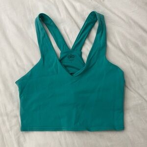 NWT alo yoga real bra tank in ocean teal blue color